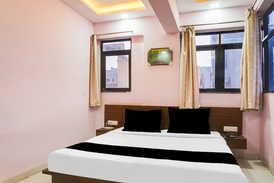 Super Collection O Chandan Nagar Kharadi Formerly Kharadi INN, Kharadi Pune, Pune