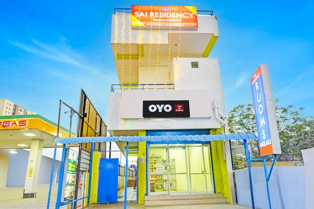 Hotel O  Sai Residency