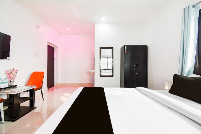 Hotel O Silver Park And Dhaba