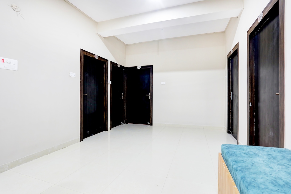 Super Collection O Gola Road, Danapur, Patna
