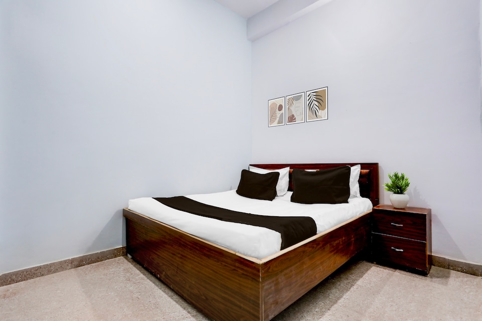 HOTEL O SAMMAN, Jhusi, Prayagraj