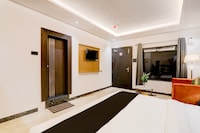 Super Hotel O Golden Tulip’z