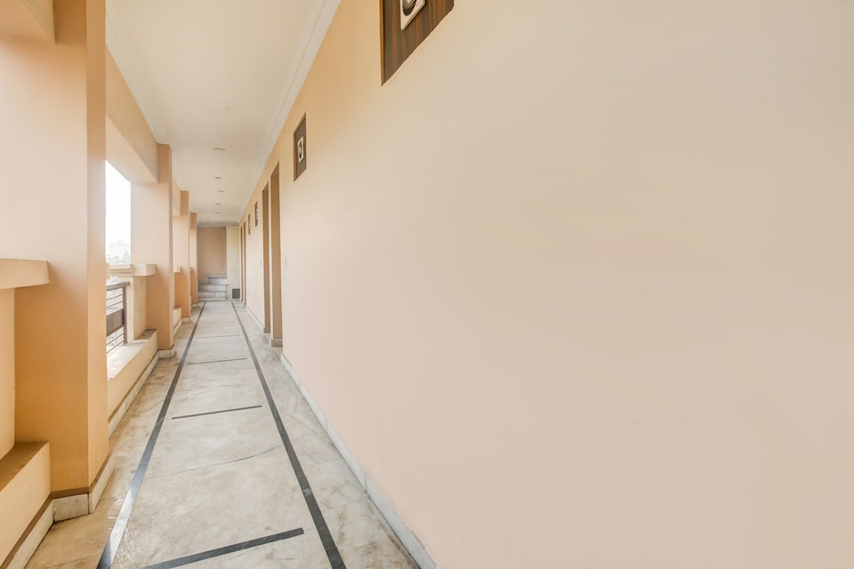 Hotel O Subash Inn, Jyoti Chowk Jalandhar, Jalandhar