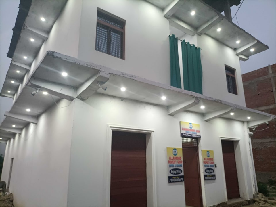 Hotel O Allahabad Property, Naini, Prayagraj