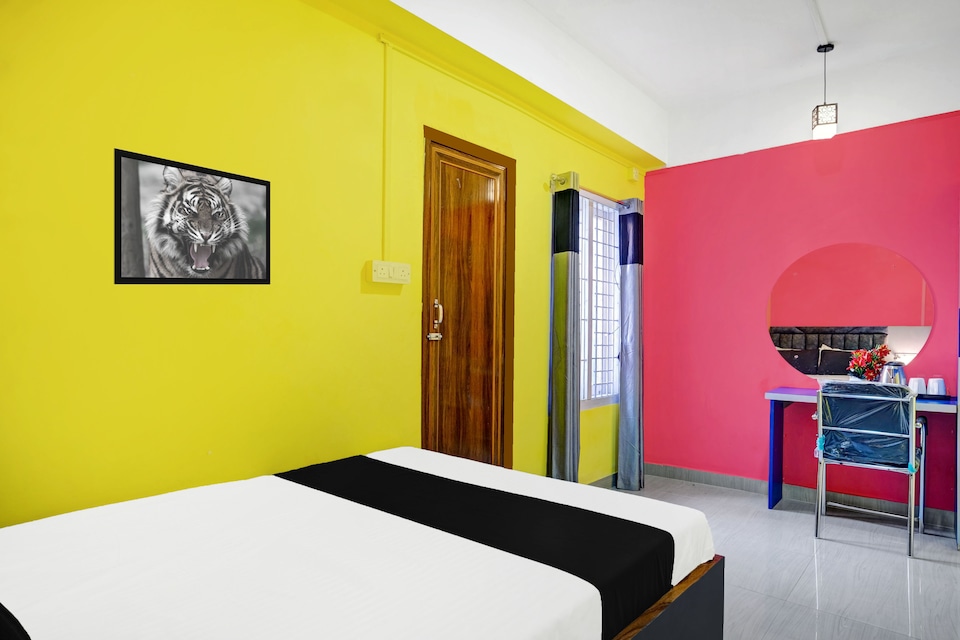 Hotel O Grand 555, GS Road Guwahati, Guwahati