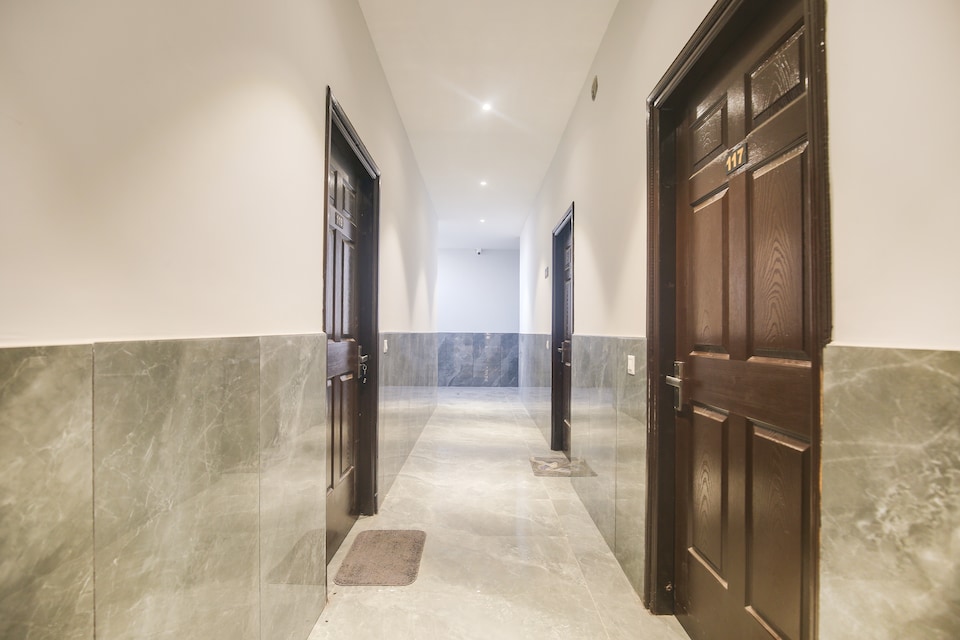 OYO 831554 Ravi Hotel & Banquet, Jalandhar Bus Stand, Jalandhar