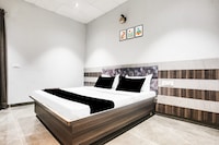 OYO 831554 Ravi Hotel & Banquet