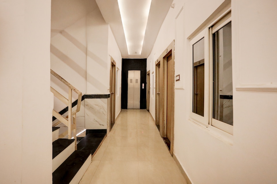 Super Collection O George Town, Rambagh Allahabad, Prayagraj