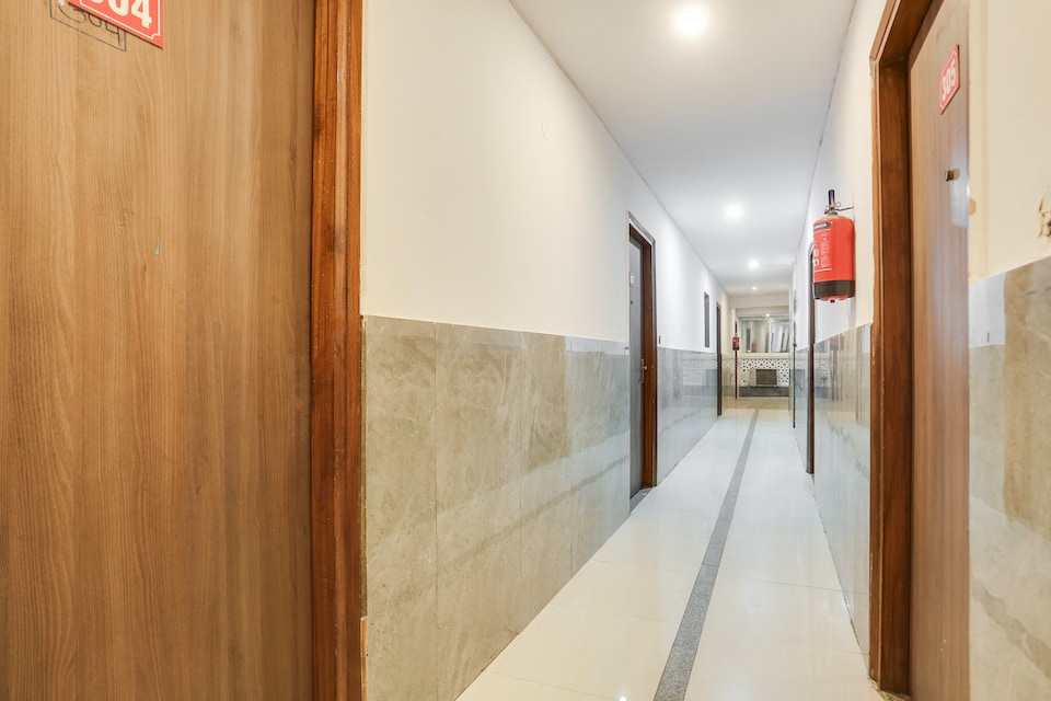 Hotel HR RSIDENCY & PG, Dwarka Delhi, Delhi