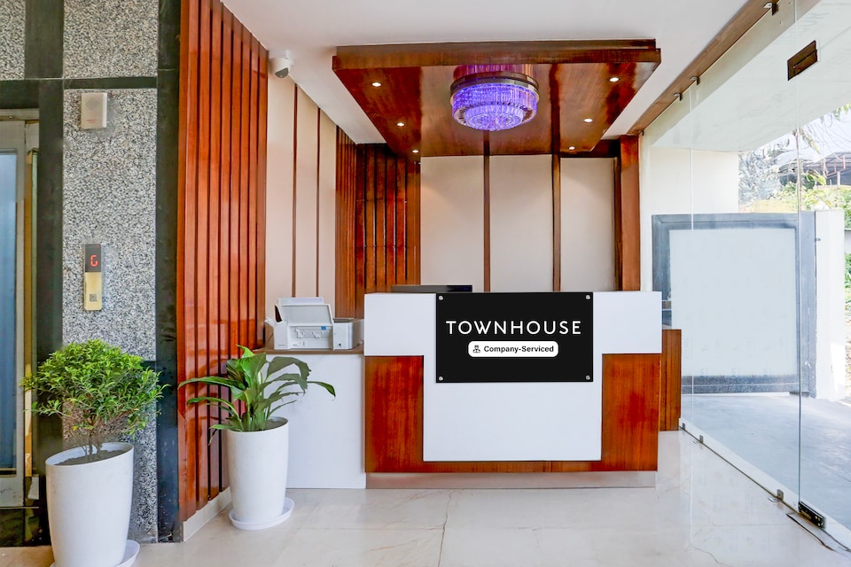 Super Townhouse ISBT Dehradun, Dehradun ISBT, Dehradun