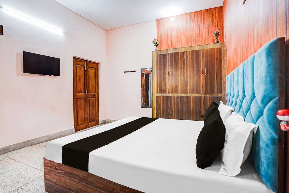 Hotel O Shubh Kashi Palace, Lanka, Varanasi