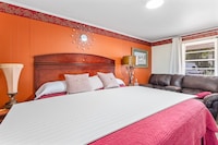 Chesterfield Hotel by OYO Hwy 9