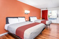 Relax Inn by OYO Columbus OH I 70