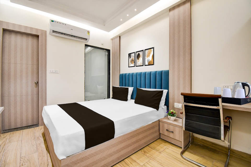 Super Townhouse Bairhana Road Prayagraj, Chowk Allahabad, Prayagraj