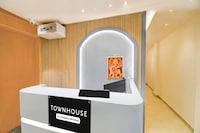 Super Townhouse Bairhana Road Prayagraj