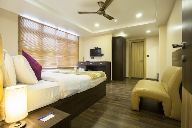 OYO Jewel Of The East