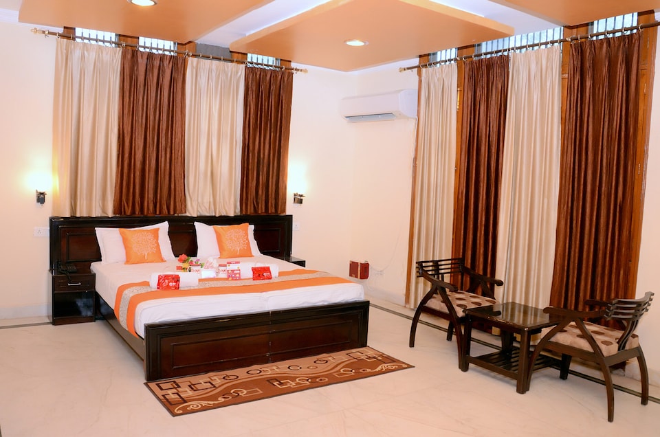 OYO 2028 Hotel Coral's Inn, Gomti Nagar Lucknow, Lucknow