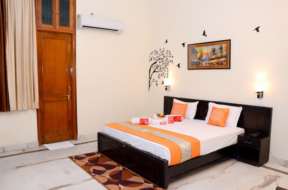 OYO 2028 Hotel Coral's Inn, Gomti Nagar Lucknow, Lucknow