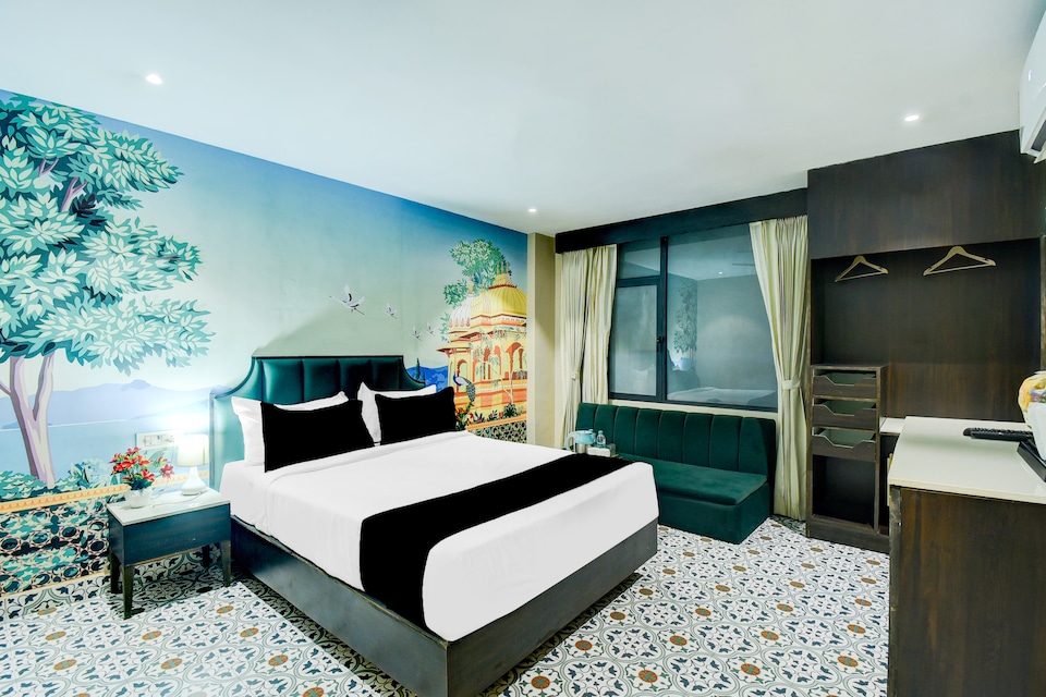Super Townhouse Chandpole Metro Station Formerly Hotel Raghuraj Palace, Sindhi Camp, Jaipur