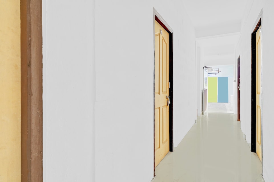 Hotel O BE YOU RESIDENCY , MG Road Kochi, Kochi