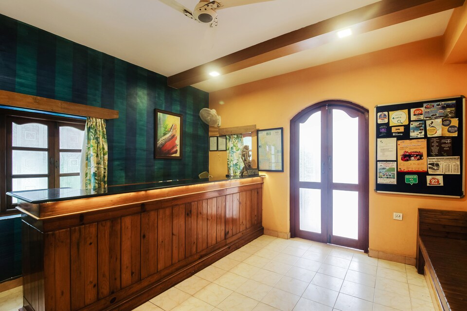 OYO 2049 Hotel Lua Nova, Baga Goa, Goa