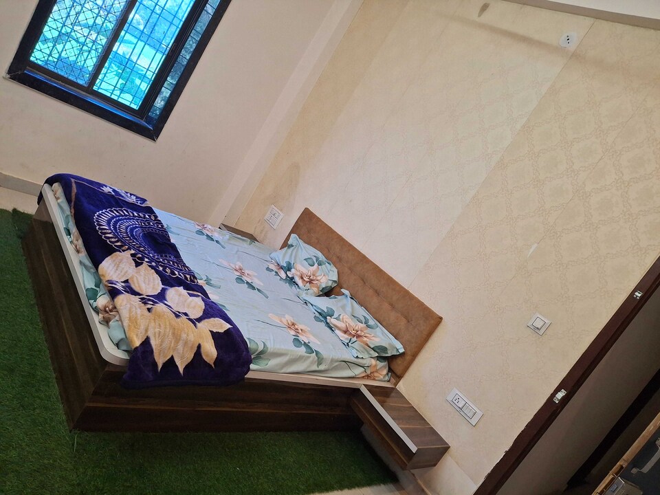 OYO 831647 Shree Madhav Hotel & Restrorent, Udaipur North, Udaipur