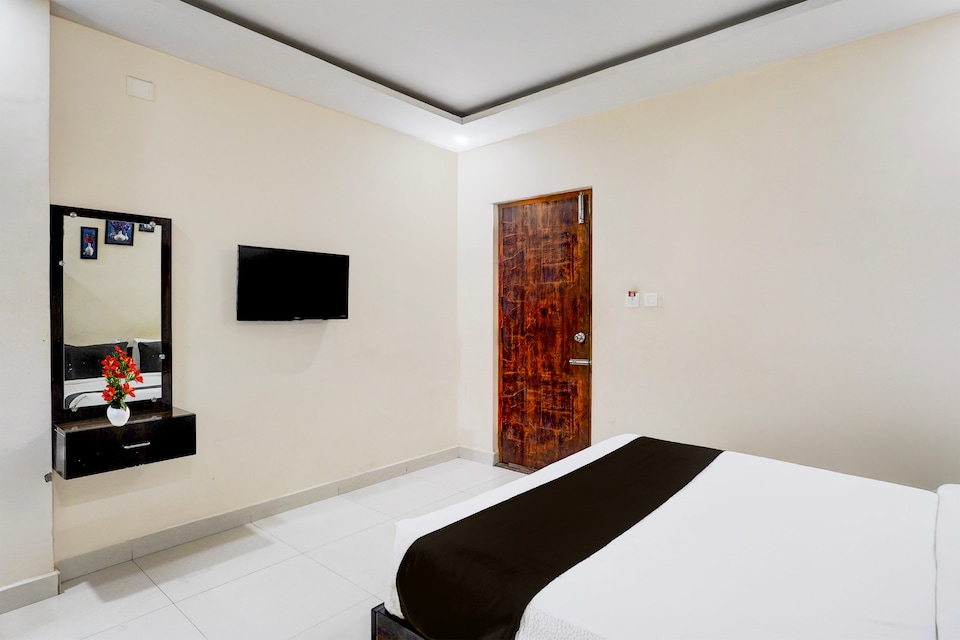  Collection O Tirumala Road Near Alipiri, Kapila Theertham Tirupati, Tirupati