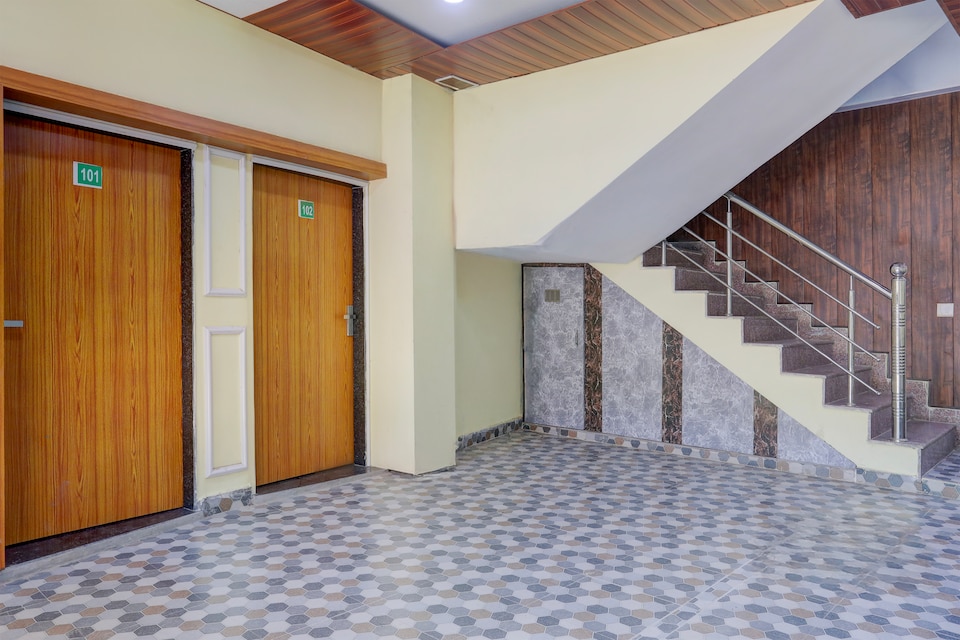 Super Hotel O Banaras Junction BLW, Sigra, Varanasi