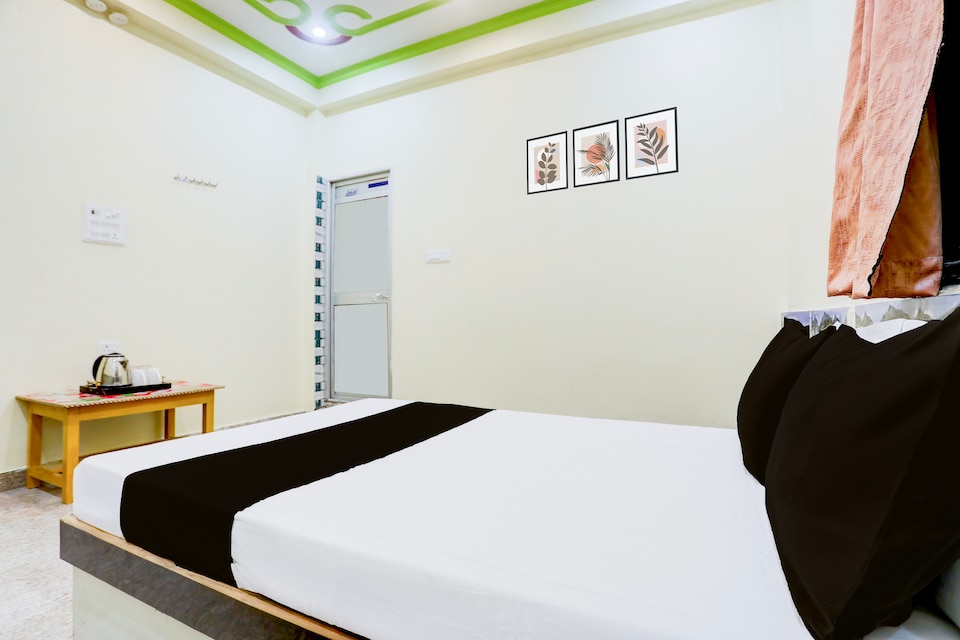 Hotel O Honey Bunny , Anisabad, Patna