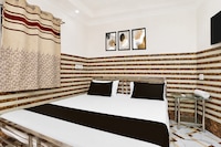 Hotel O by OYO Hiland Park Formerly Ayush Villa