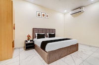 Townhouse Oak Army Aviation Base Jhansi