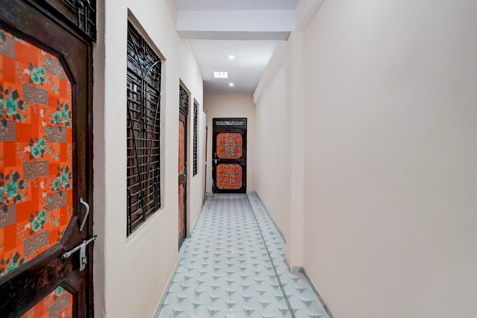 Hotel O P.K Hotel and Restaurant , Rambagh Allahabad, Prayagraj