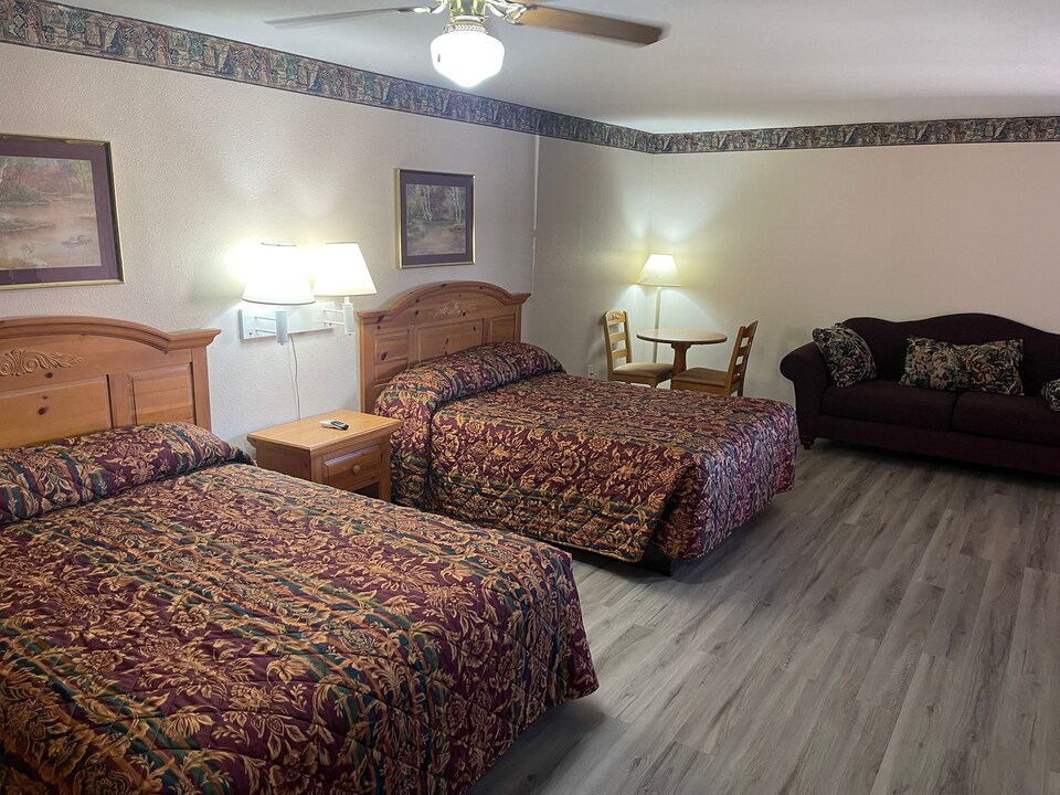 Lakeside inn & suites by OYO Mathis I 37, Mathis, TX, Mathis, TX