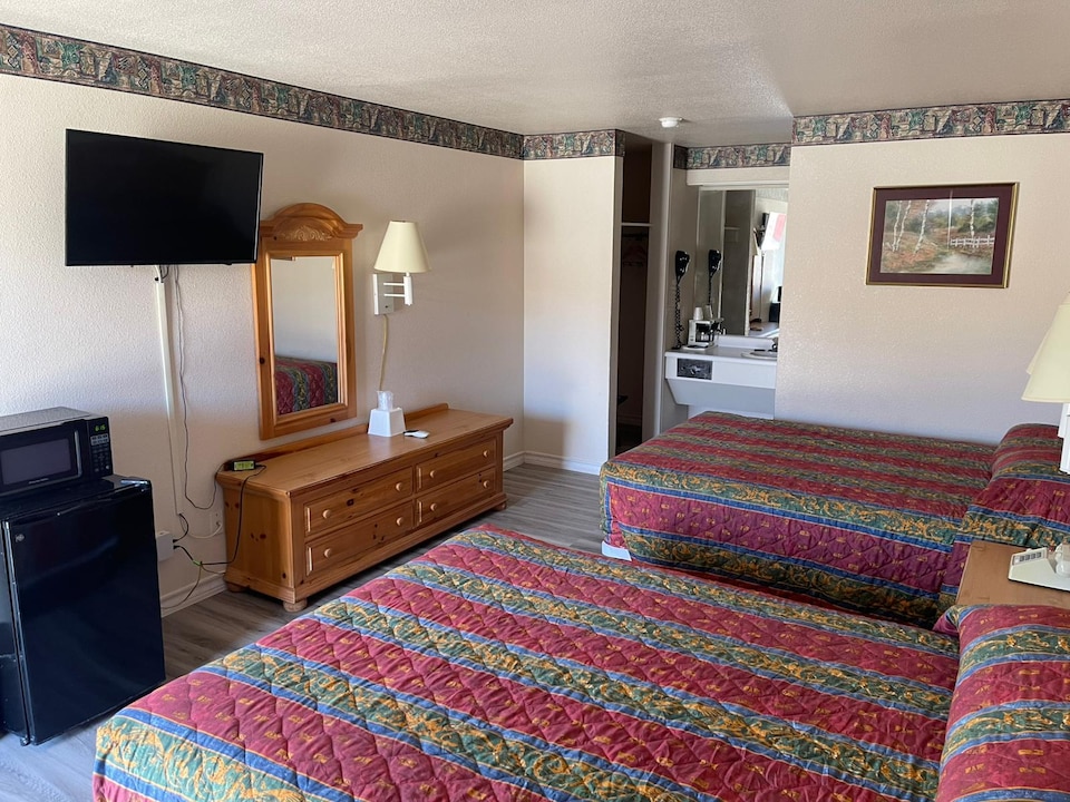 Lakeside inn & suites by OYO Mathis I 37, Mathis, TX, Mathis, TX