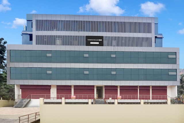 Townhouse Oak Sarusajai Stadium