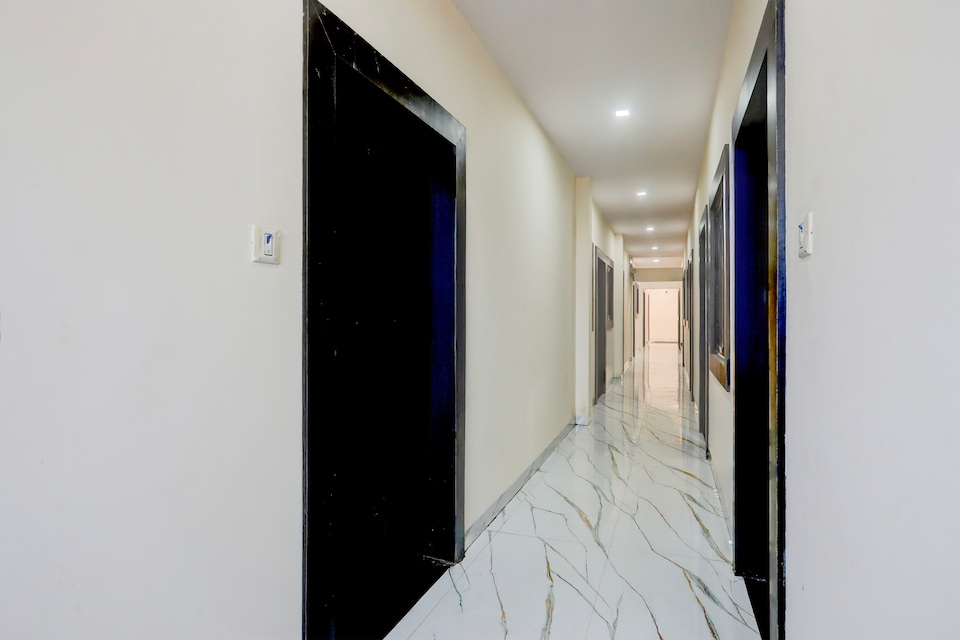 Hotel O Pay Inn, Satna, Satna