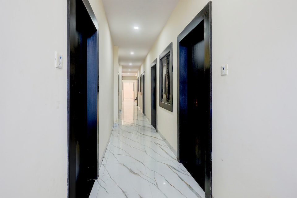 Hotel O Pay Inn, Satna, Satna