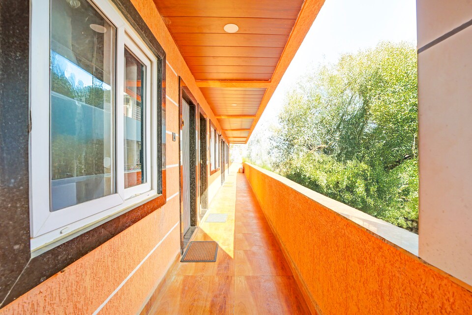 Hotel O Tanatan Premium, MP Nagar Bhopal, Bhopal