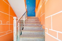 Hotel O Tanatan Premium
