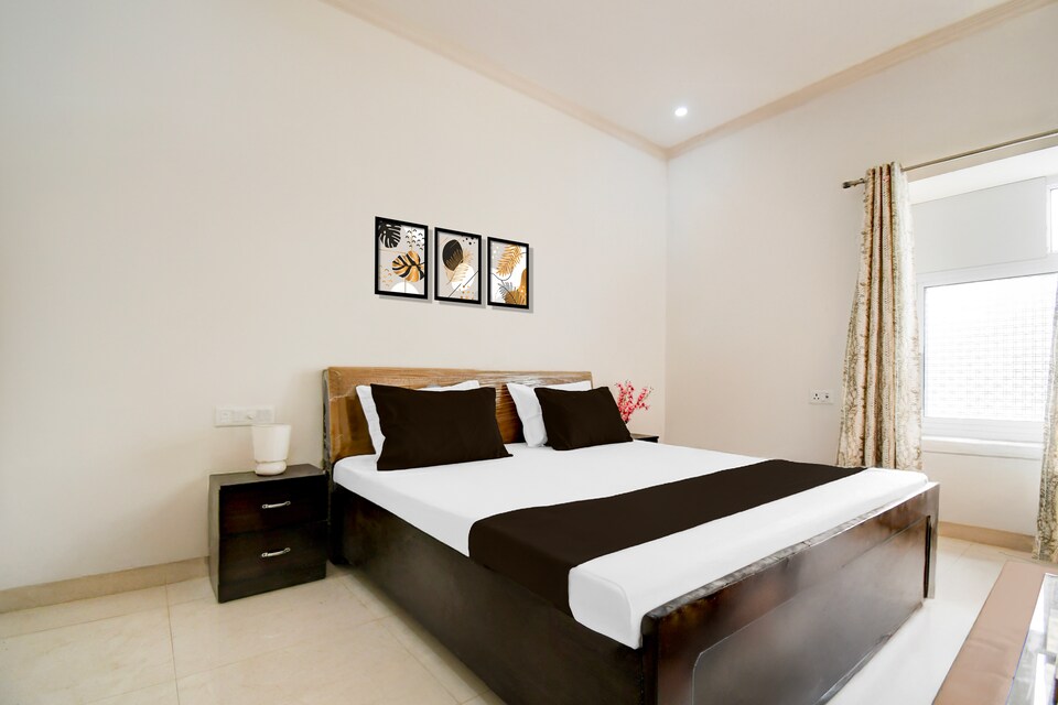 SPOT ON VED BANQUET, Aliganj Lucknow, Lucknow