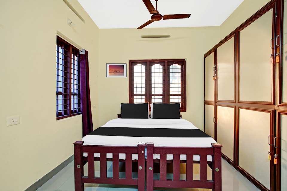 Hotel O Nakshathra Inn, Technopark Trivandrum, Trivandrum