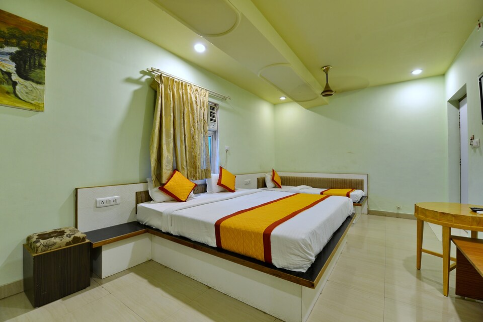 OYO HOTEL VACATION INN, Ajmer Central, Ajmer