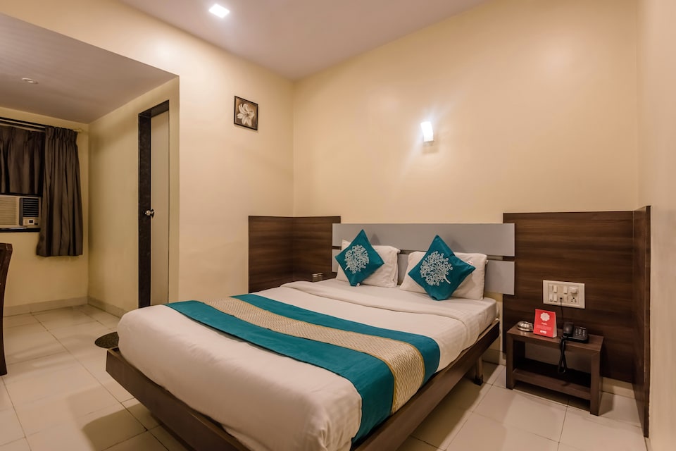 OYO 449 Hotel Sai Sharan, Mumbai-Vashi-Turbhe-Sanpada, Mumbai