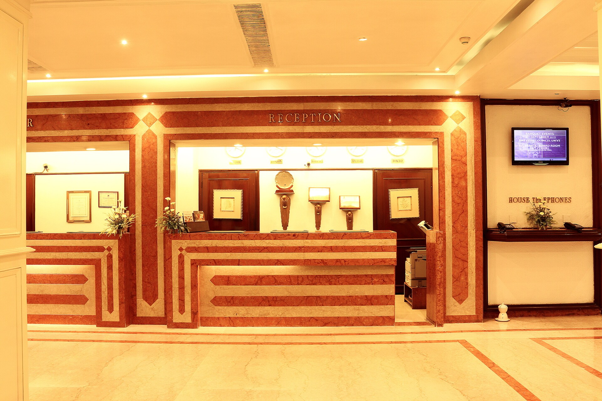 oyo-elite-107-minto-park-oyo-rooms-kolkata-book-2737-oyo