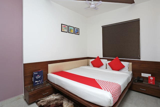 OYO Hotel Khushi Regent