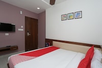 OYO Hotel Khushi Regent