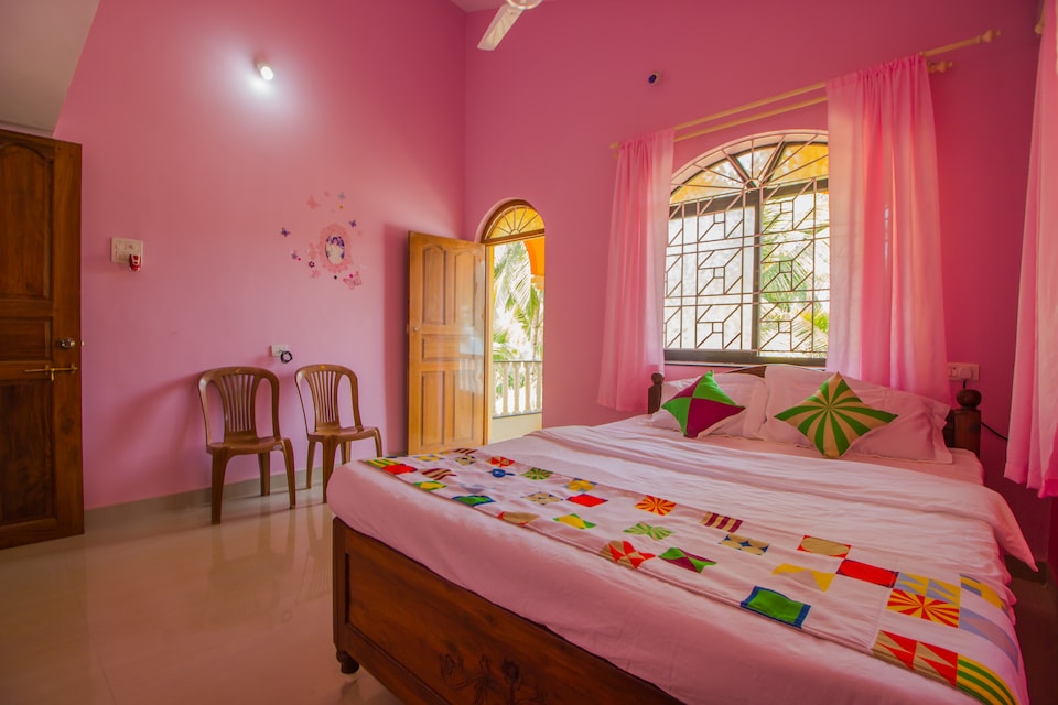 OYO 12903 Sea View 2BHK, Calangute Goa, Goa