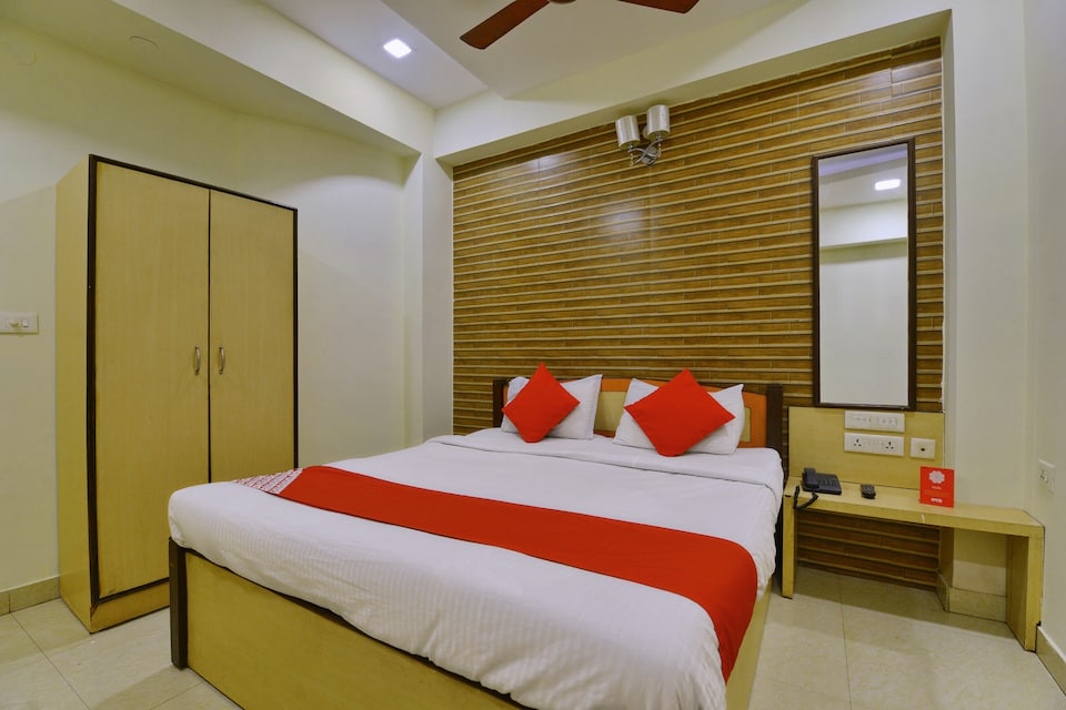 OYO 12908 Shiva's Royal, Sindhi Camp, Jaipur