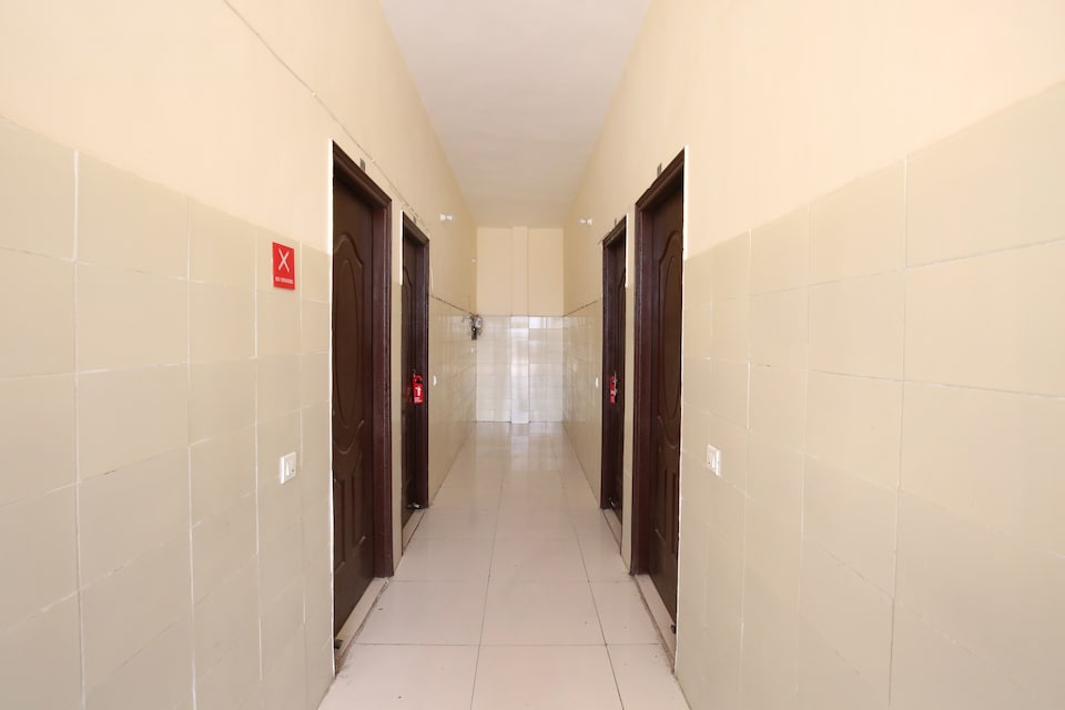 OYO 12934 Hotel Shivjot, Kharar, Kharar