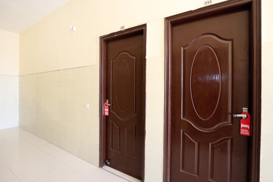 OYO 12934 Hotel Shivjot, Kharar, Kharar